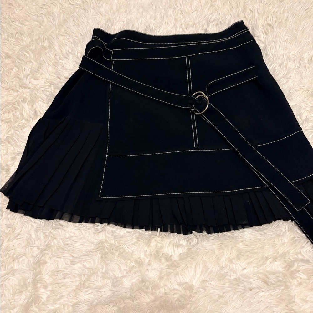 cinq a sept Black Mini Skirt with Belt & Contrast Stitching